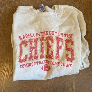 Chiefs/Taylor Swift crewneck sweatshirt